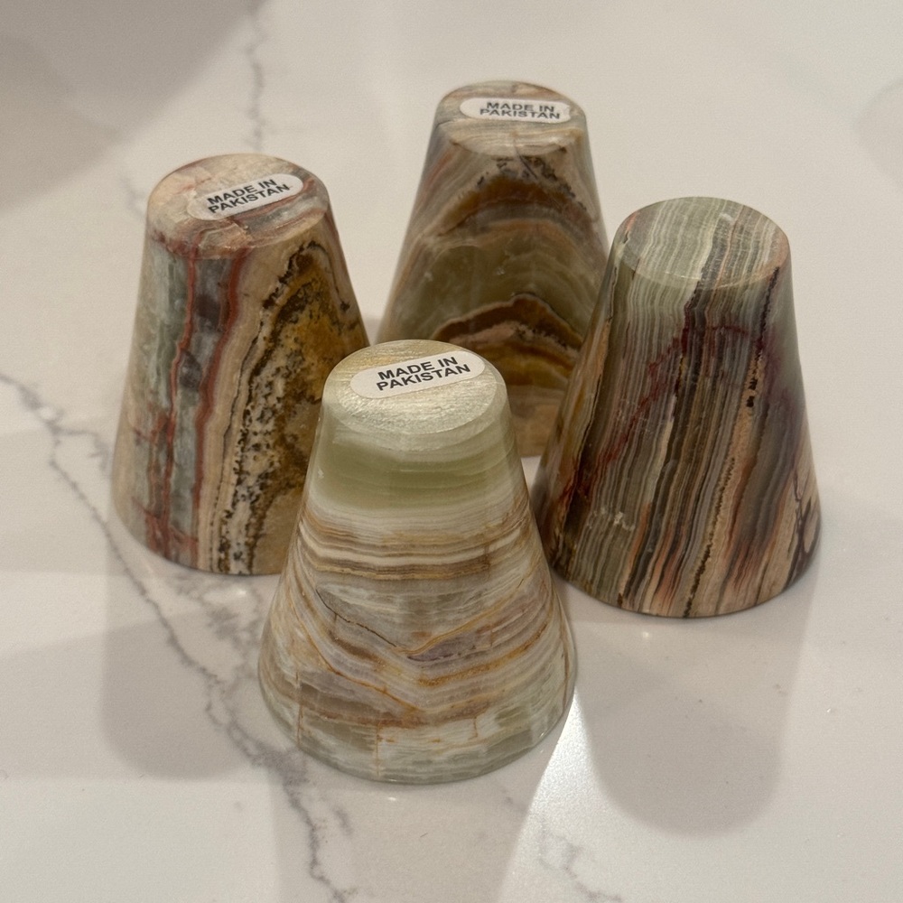 NWOT Set of 4 Green Onyx Shotglasses - Picture 5 of 7
